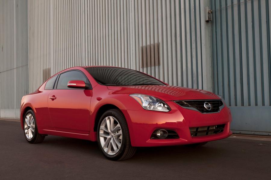  Nissan Altima Coupe (U32) 2008 года  (фото 23 из 54)